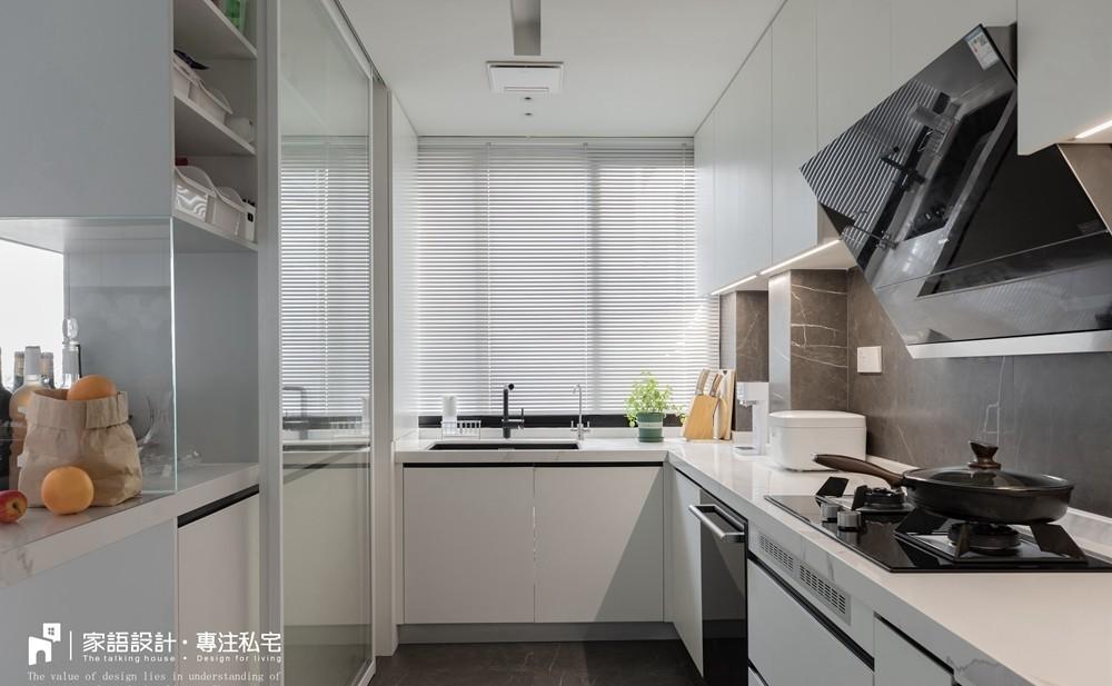 简约轻奢家居设计,打造温馨互动空间-9