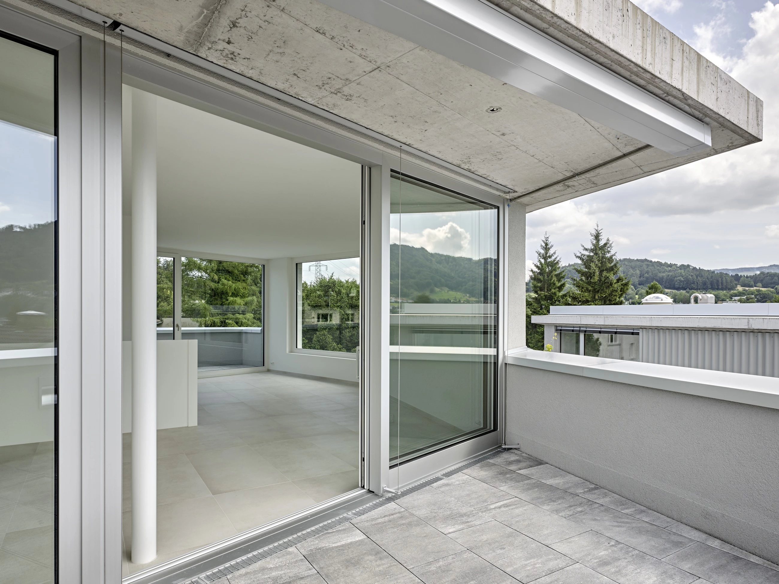 瑞士 Adliswil 两户独立住宅设计-15