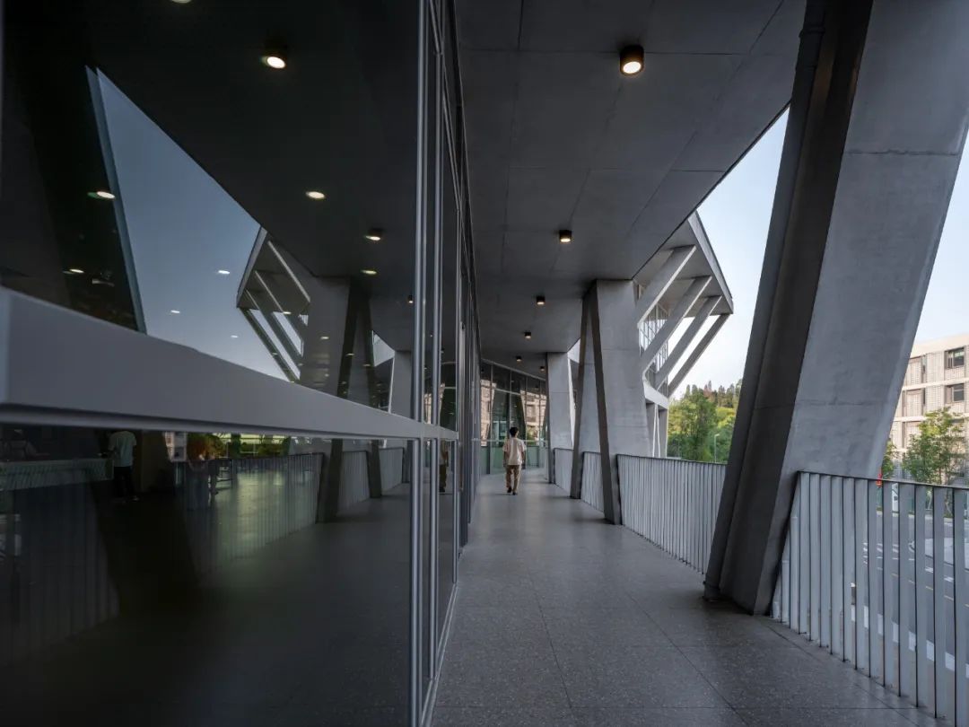 新作|西华大学宜宾产教融合实训基地XihuaUniversityYibinCampus,PhaseⅡ-207