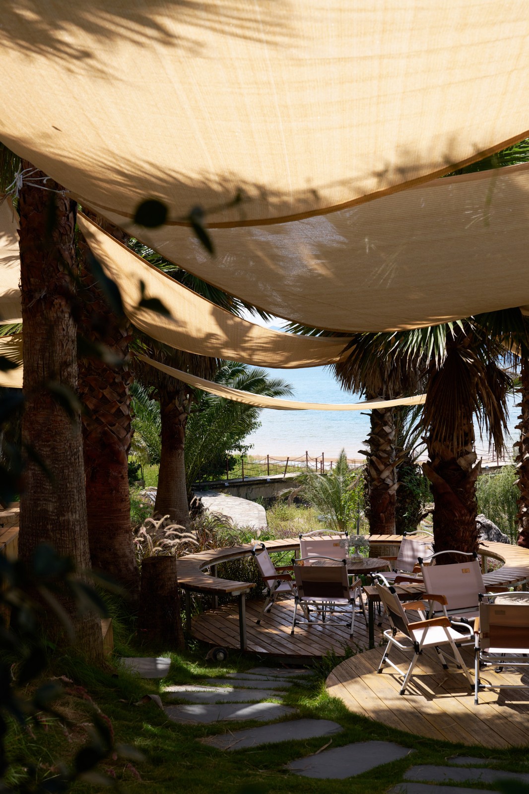 长空新作 · 抚仙湖文旅新地标 阑珊咖啡-40