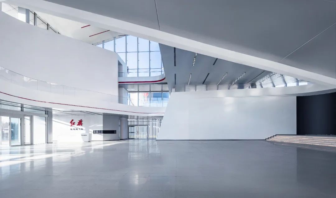 飞扬流线：旗境创新展示空间 / 华工设计院-15