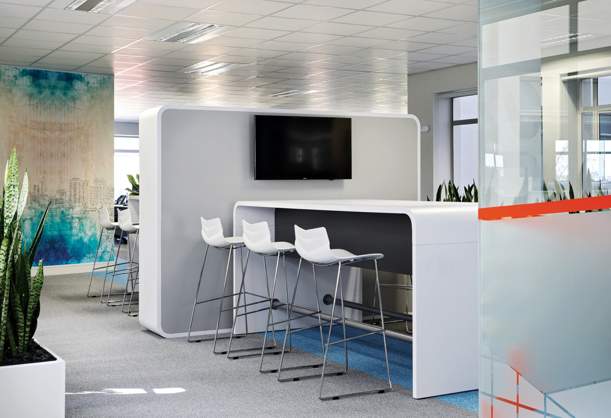 南非约翰内斯堡 AIG 办公室 - 明亮、开放、协作的办公环境-16