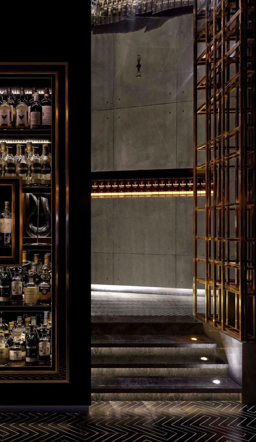 贵阳LOLLIPOP威士忌酒吧设计丨中国贵阳-15