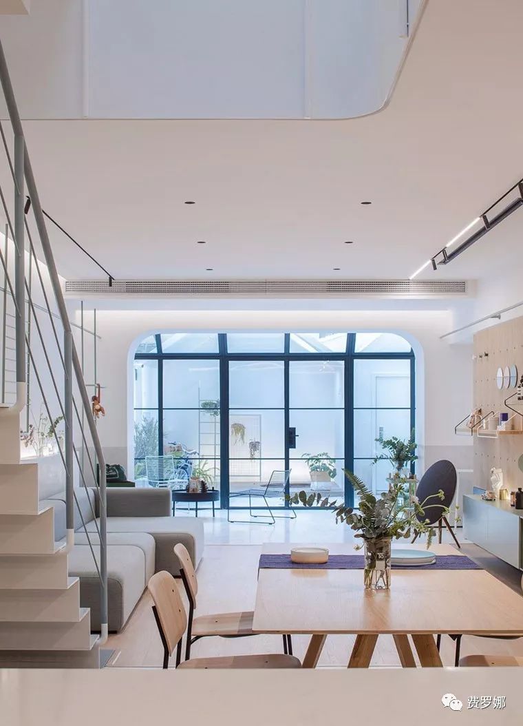 上海老建筑再现底蕴，改造40年天井街屋成为老城中的一点“白”-7