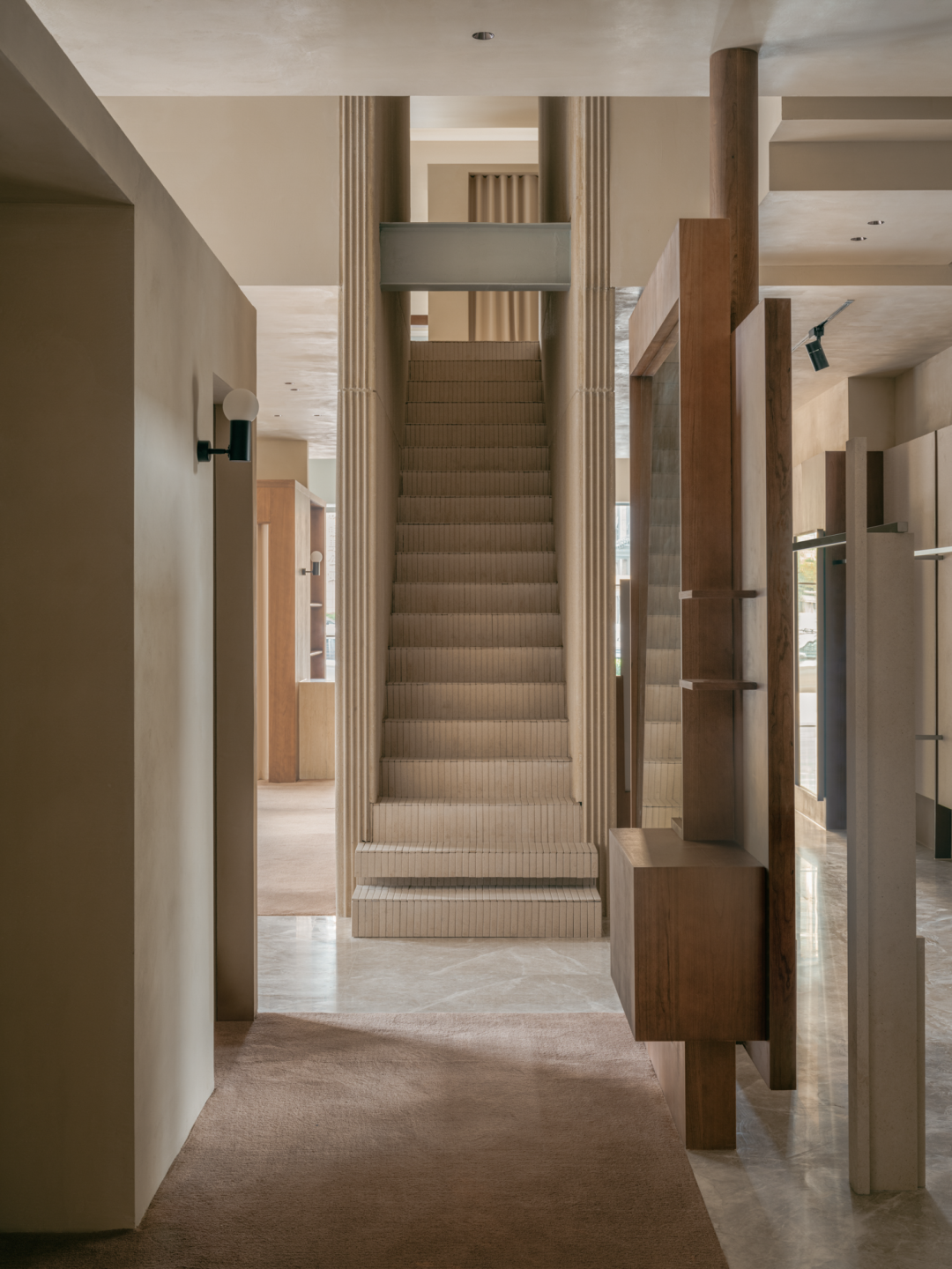 服装店丨中国杭州丨山地土壤空间设计-21