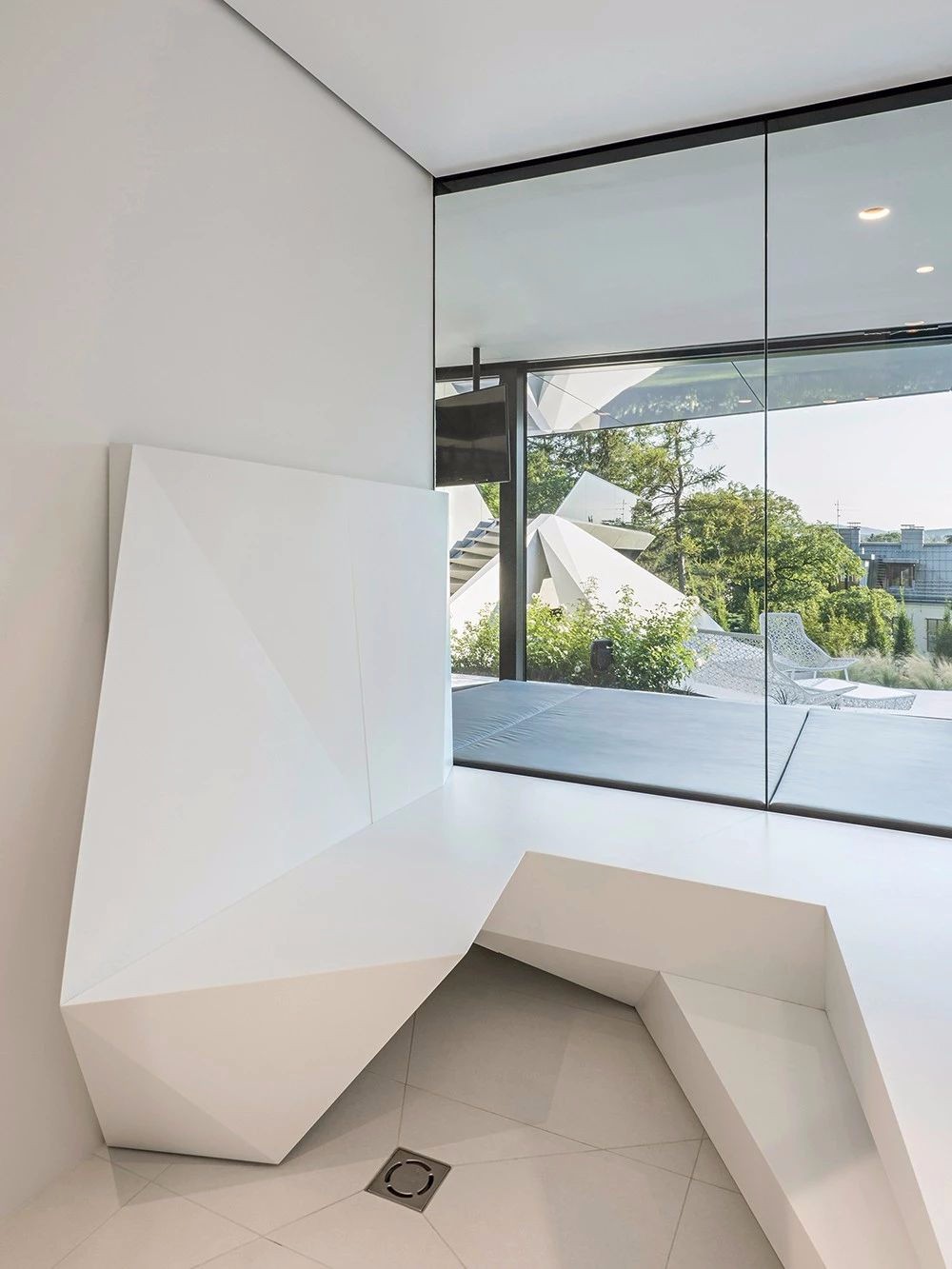 未来感住宅设计，维也纳 Ad2 Architekten 事务所打破传统-21