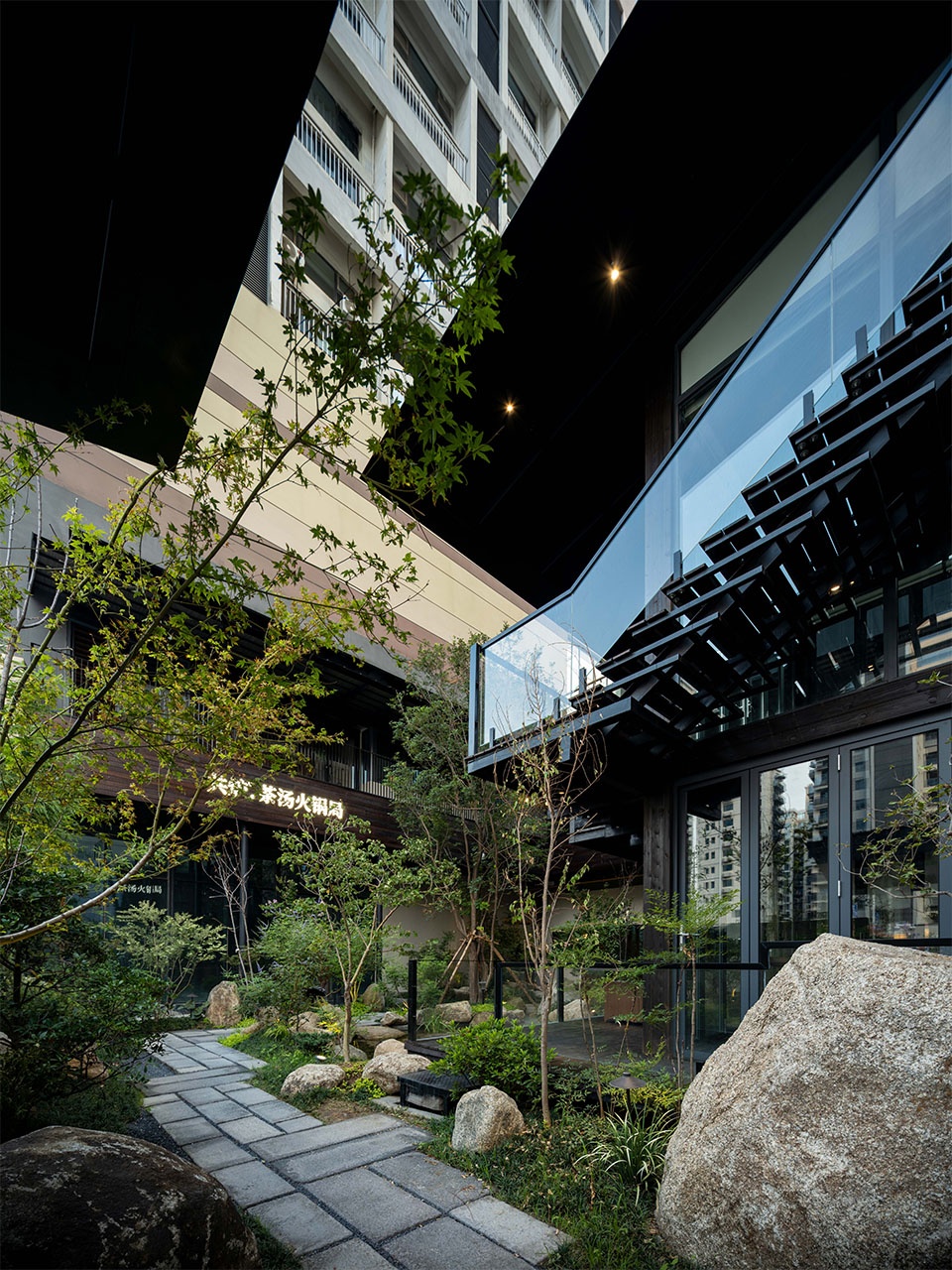 共炉火锅（山西·临汾）丨中国临汾丨本样设计-29