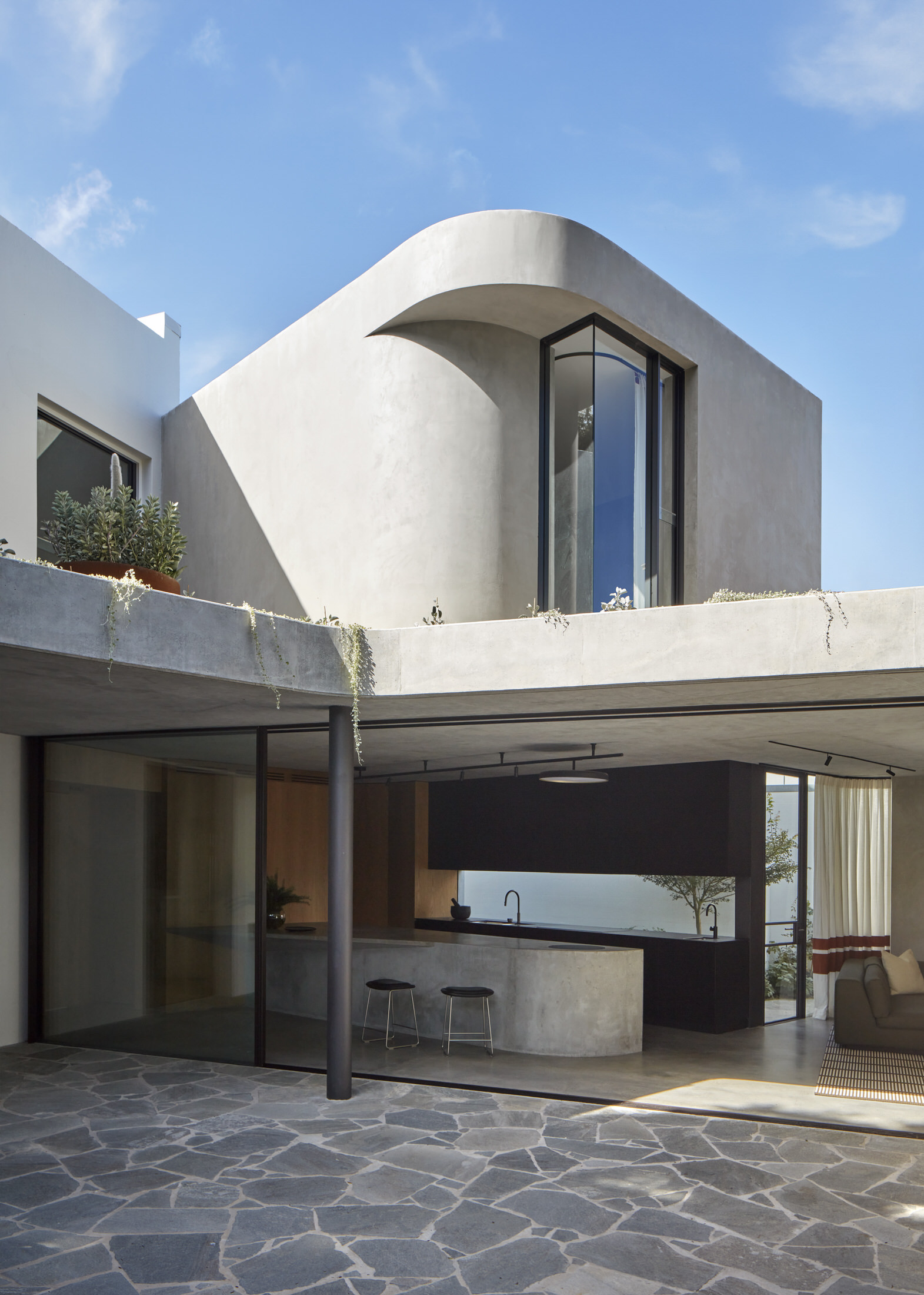 混凝土与绿意的和谐共舞 · Grove House丨澳大利亚悉尼丨Clayton Orszaczky-44