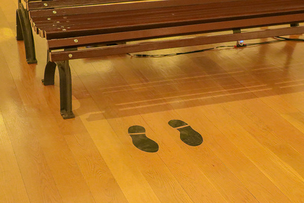 回声,一座城市的反射(注:refle·os推测应为reflejos,西班牙语反射、反响之意) -95