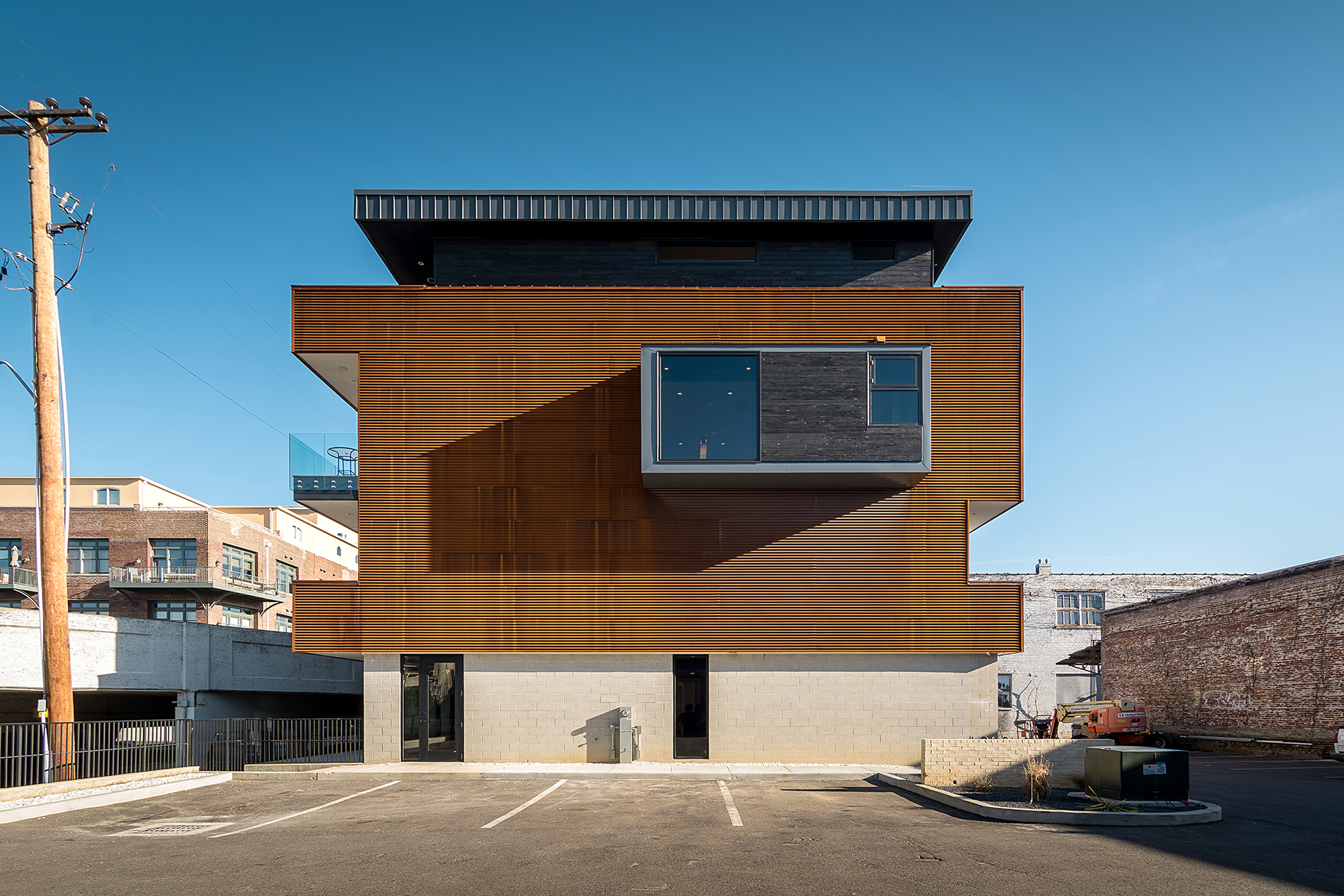 伍德住宅 | 历史艺术区里的现代家园-7