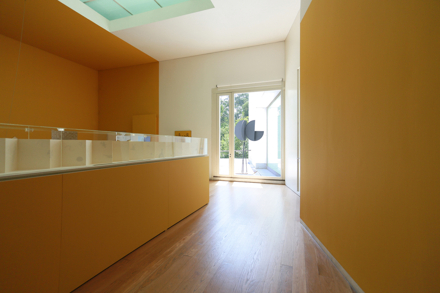 色彩之舞 · 西扎的 Serralves 藏品展-78