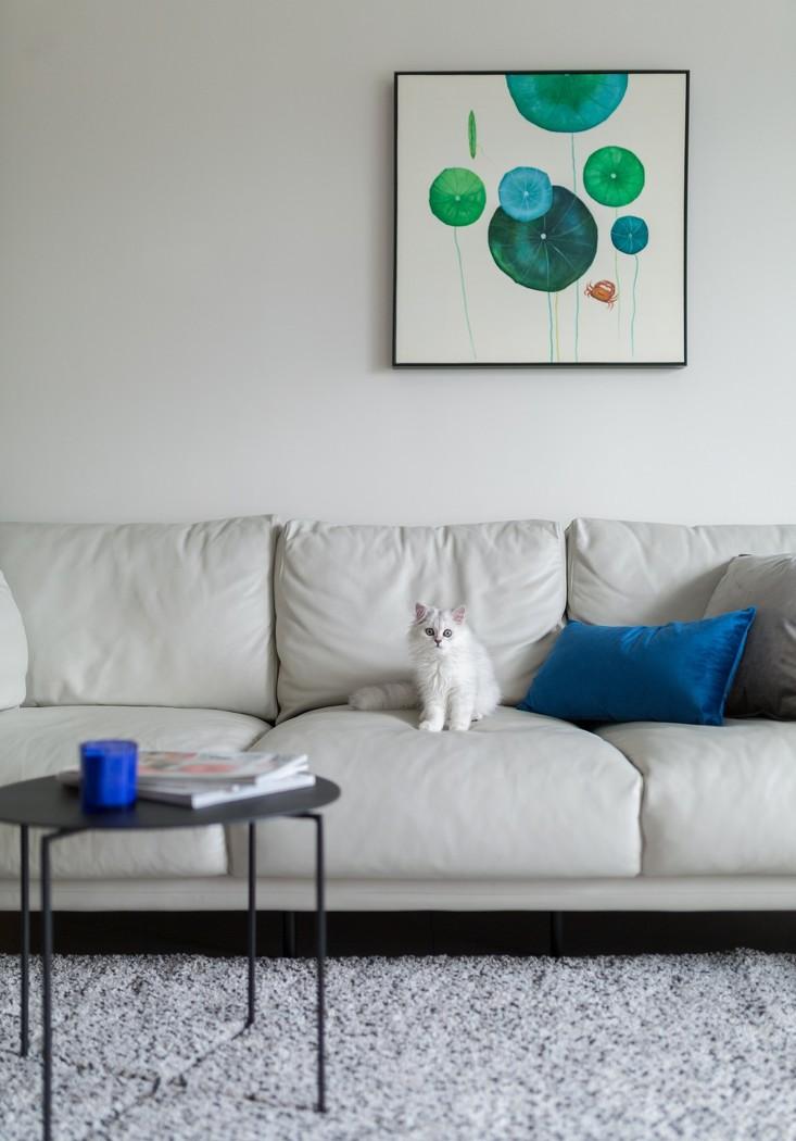 平层诗意栖居 | 灰阶 X 木色打造舒适五口之家-13