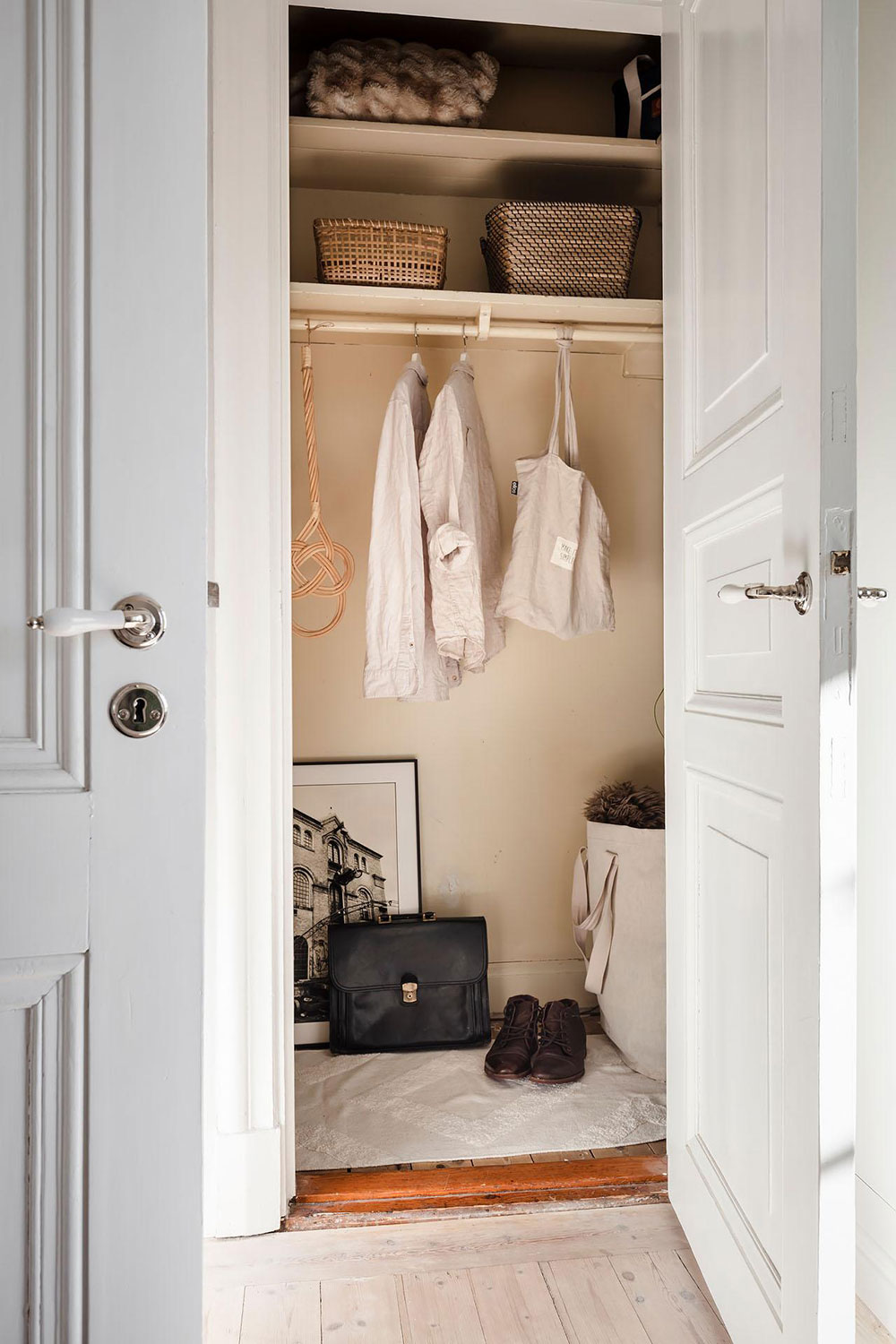 哥德堡独特建筑的温馨公寓设计-14