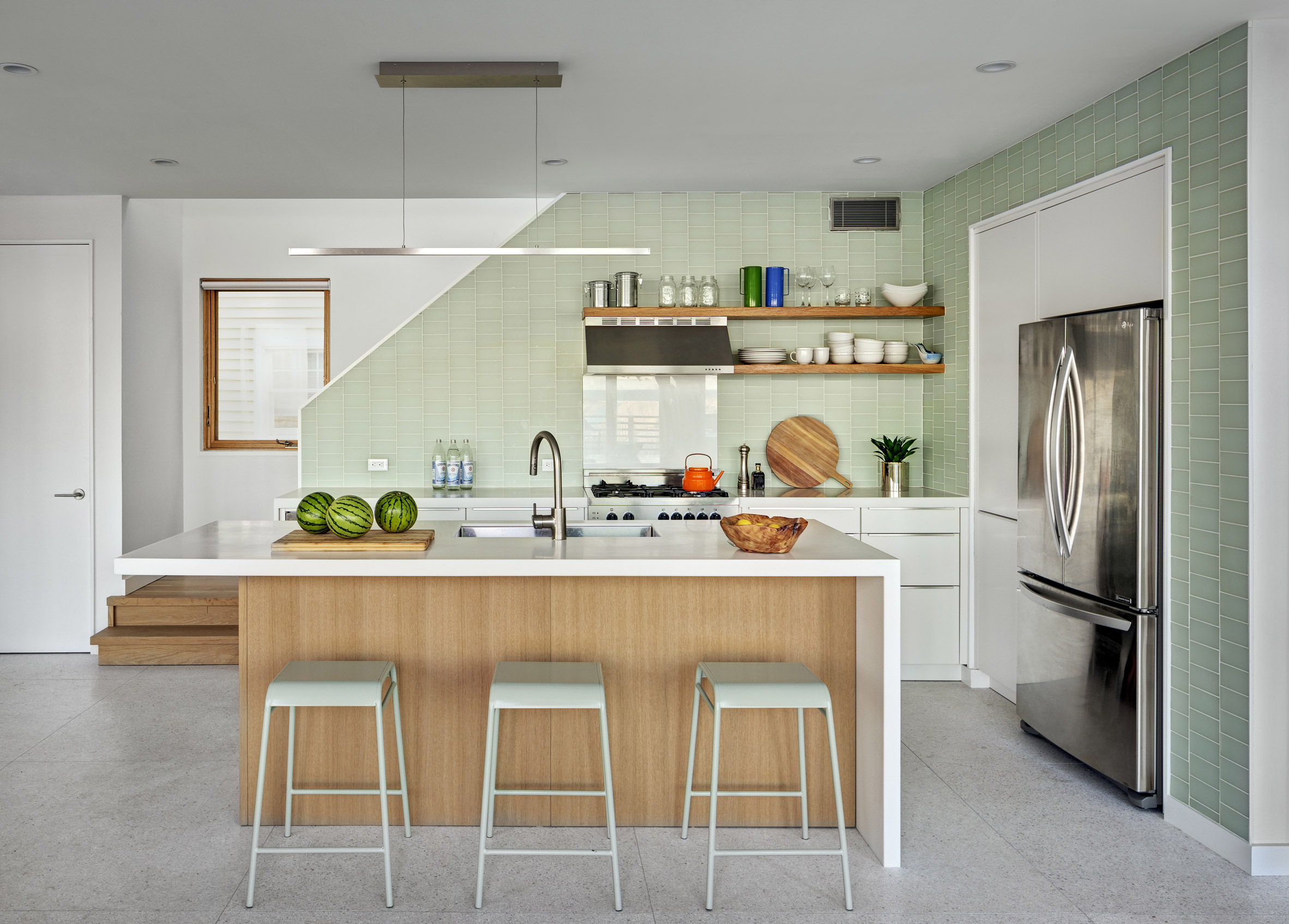 BFDO completes wooden Surfboard House near Rockaway Beach-10