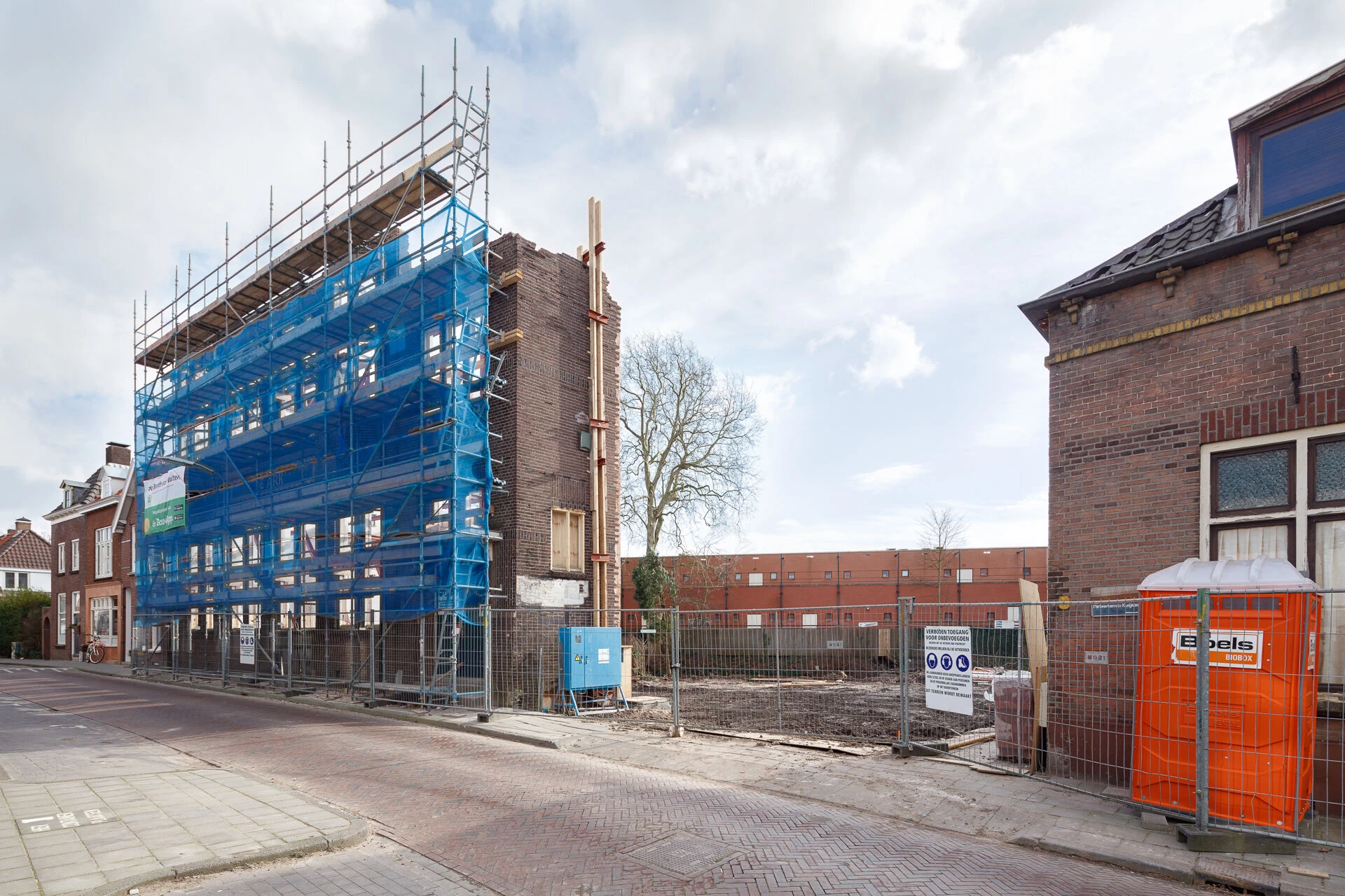 荷兰 Tiel 的 De Ark Tiel 公寓丨Zecc Architecten-13