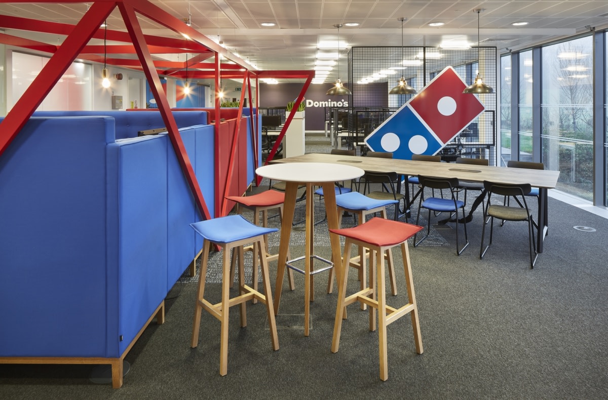 Domino's 混合办公空间设计丨英国丨Rhino Interiors Group-10