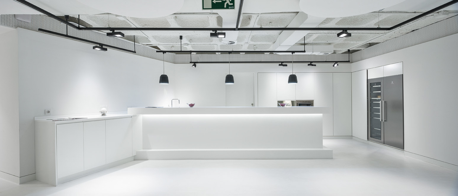 恩格尔&沃克斯工作场所·马德里丨西班牙马德里丨Grupo GMP-4