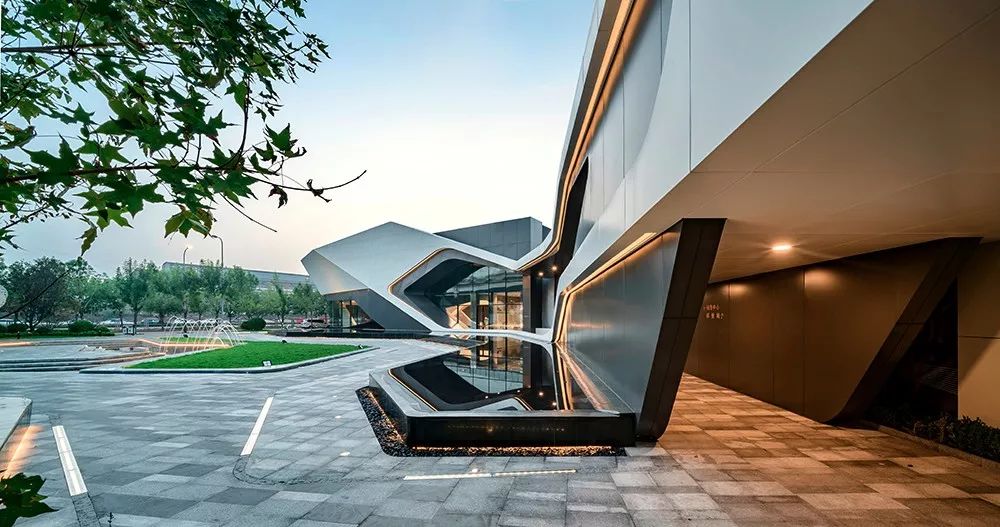 领航者 NAVIGATOR-9