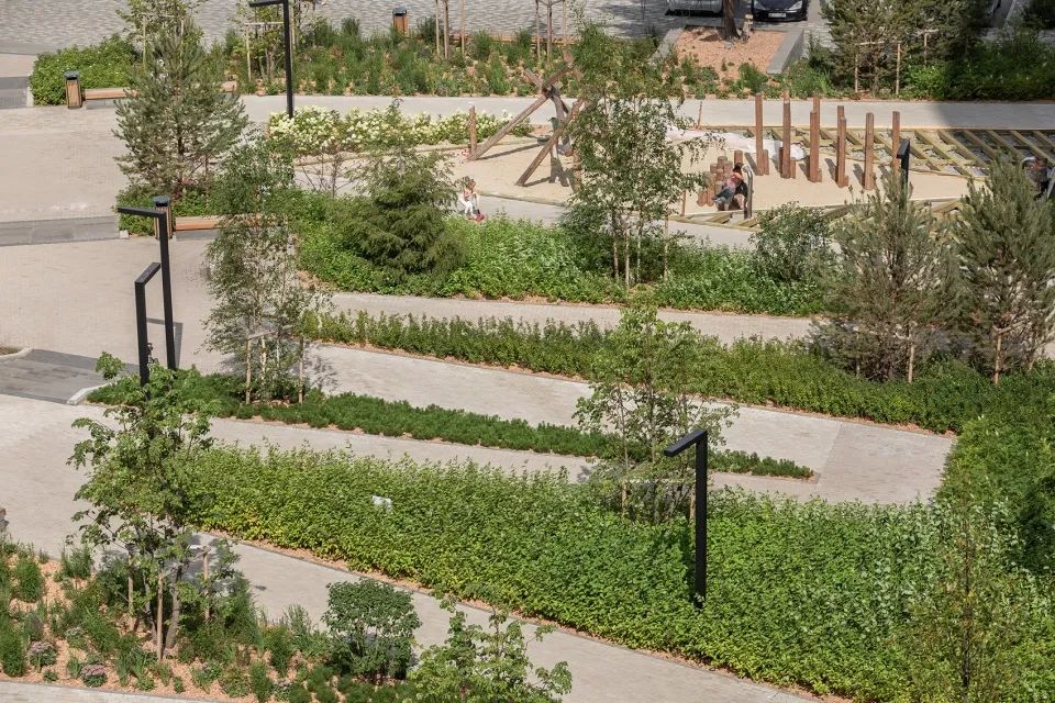 叶卡捷琳堡“人行峡谷”景观设计丨俄罗斯-18