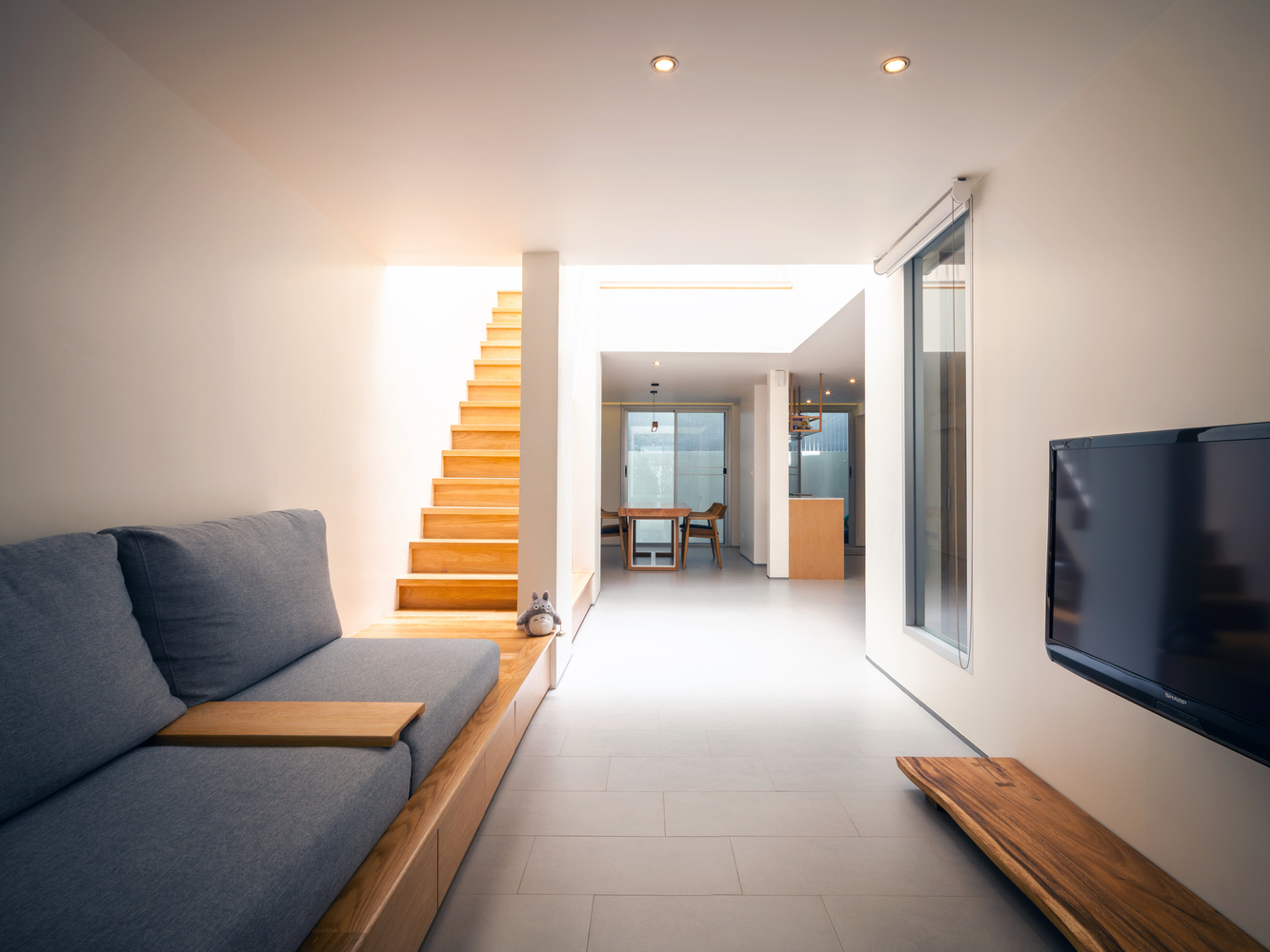 透明小镇屋 极简空间设计-37