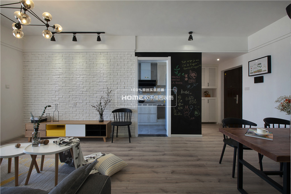 万彩城北欧风设计-12