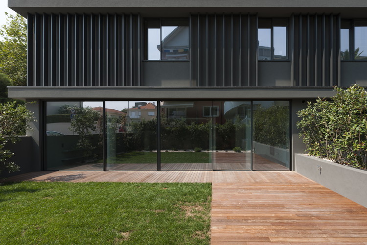 葡萄牙波尔图海岸公寓建筑-8