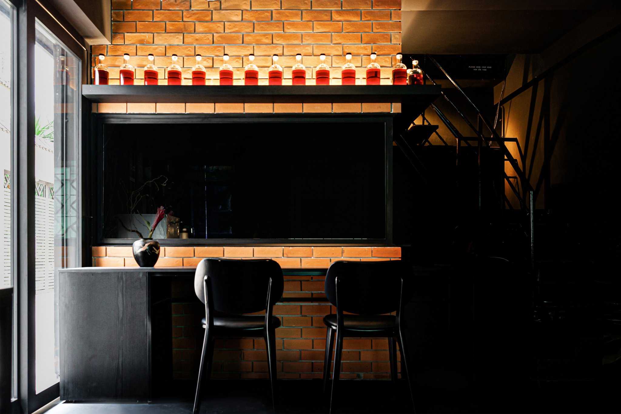 LAAIRAI(黑色立方体中的亚洲融合餐厅)-21