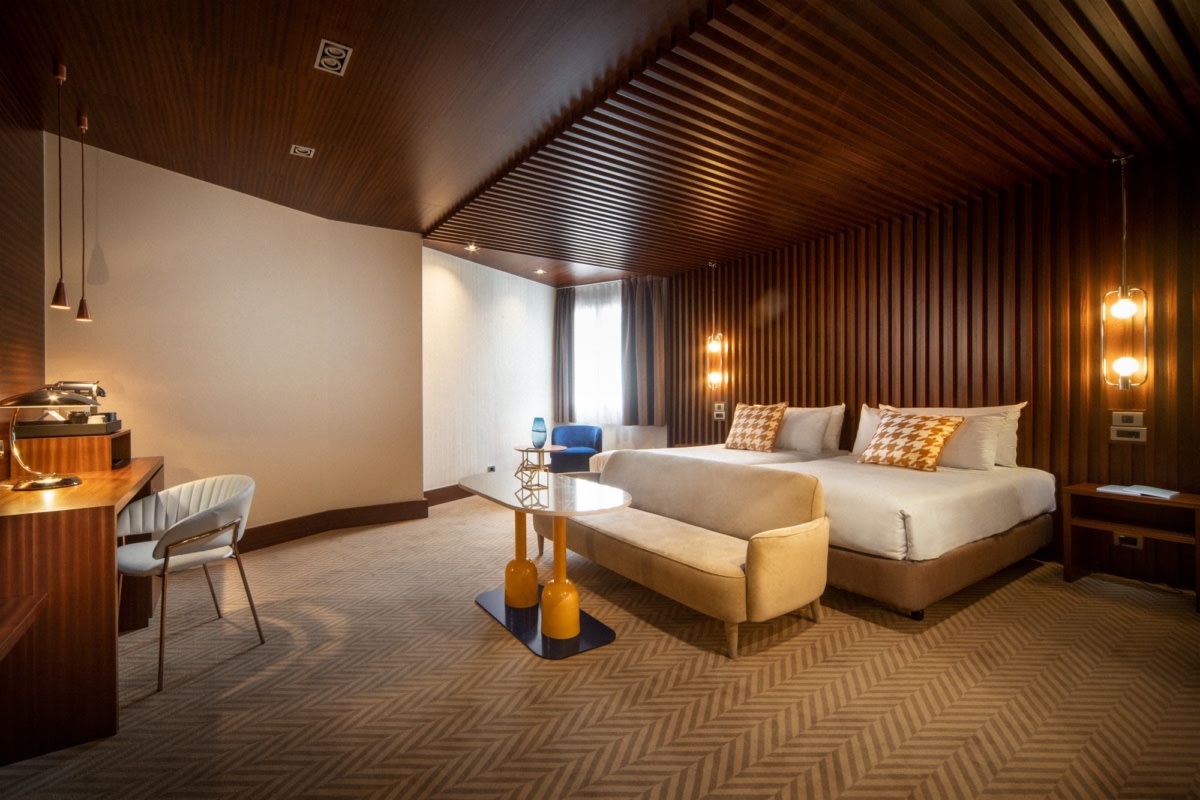 西班牙毕尔巴鄂 Hotel Ercilla 酒店设计丨Red Deer-12