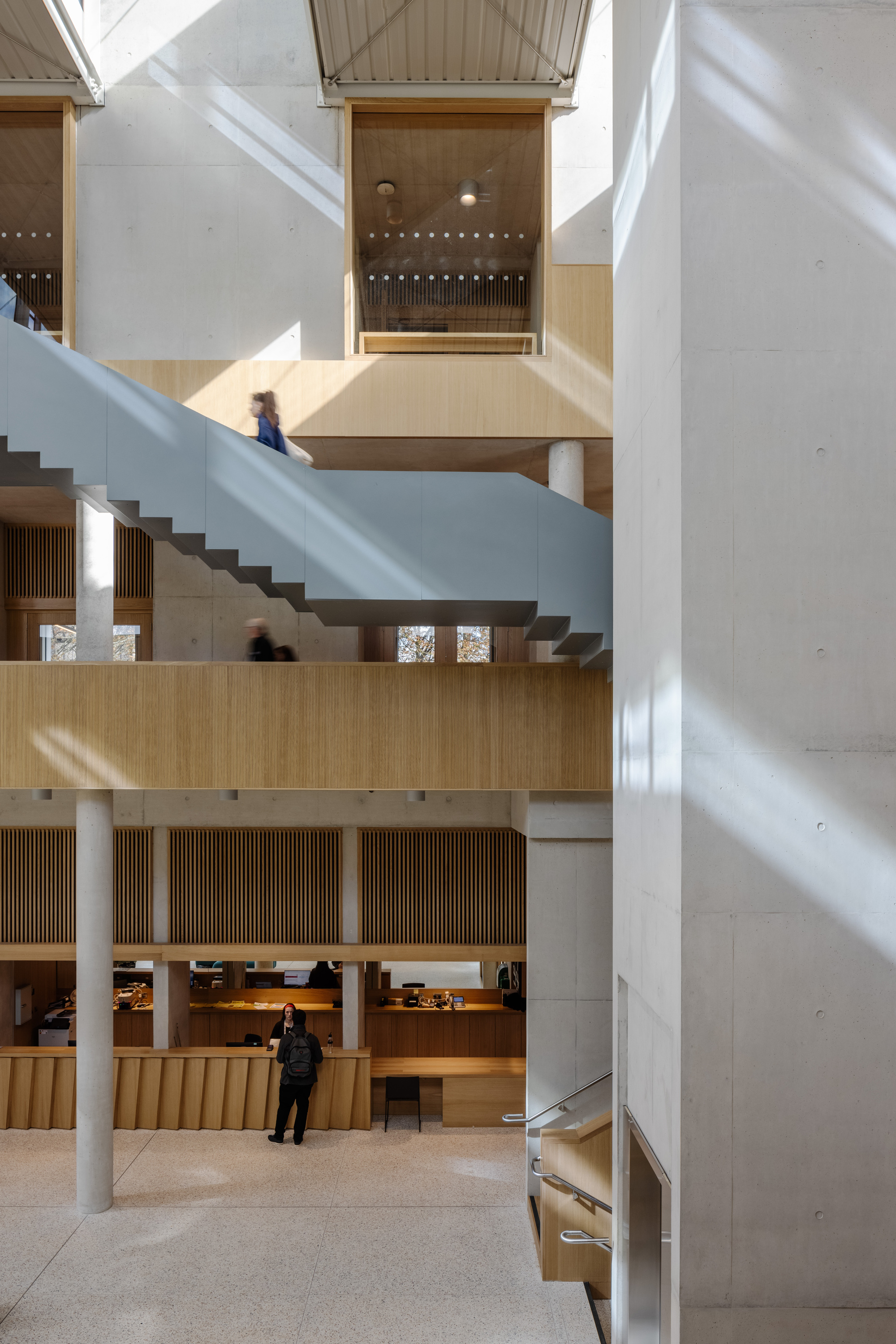 University of Limerick Student Center / Carr Cotter & Naessens-10