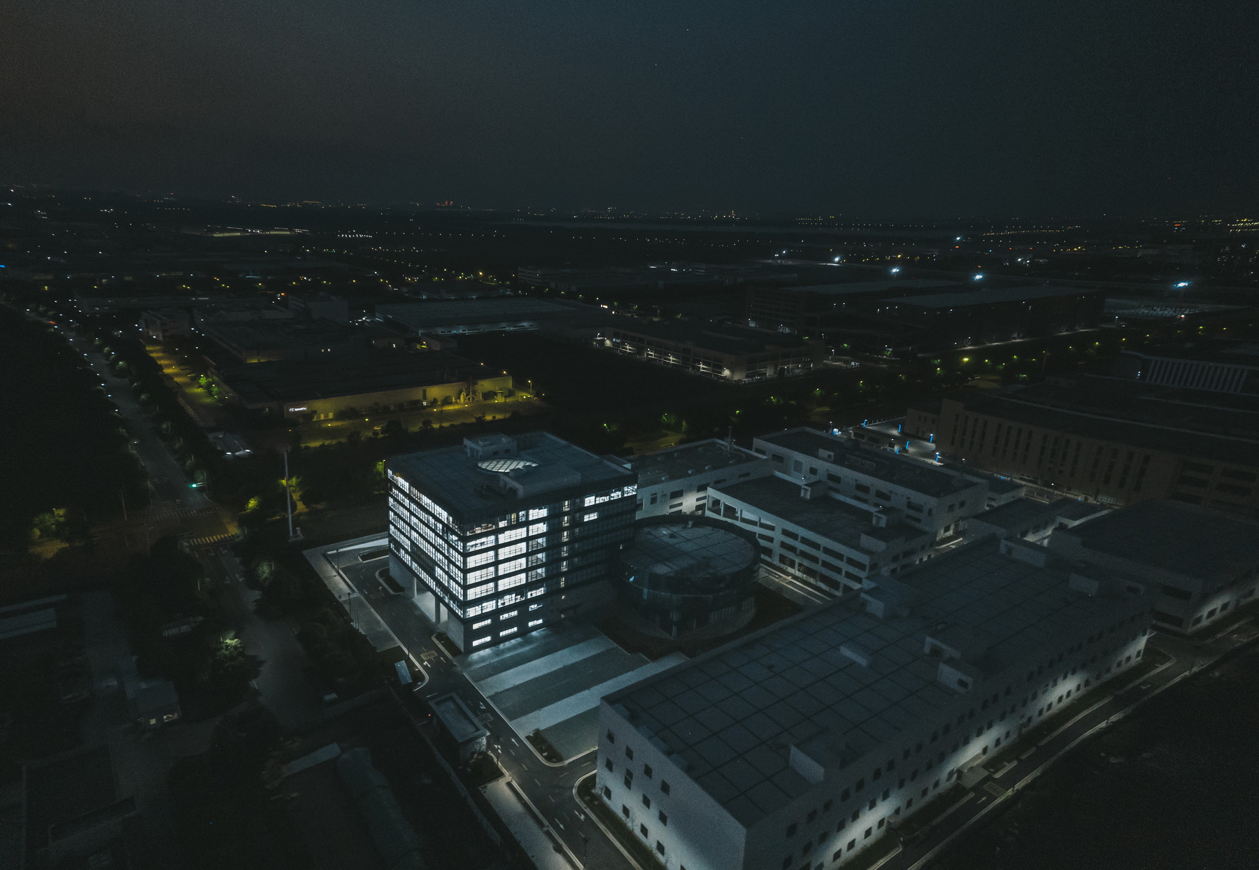 苏州国方电子研发中心丨中国苏州丨平介设计,苏州大学建筑学院-68