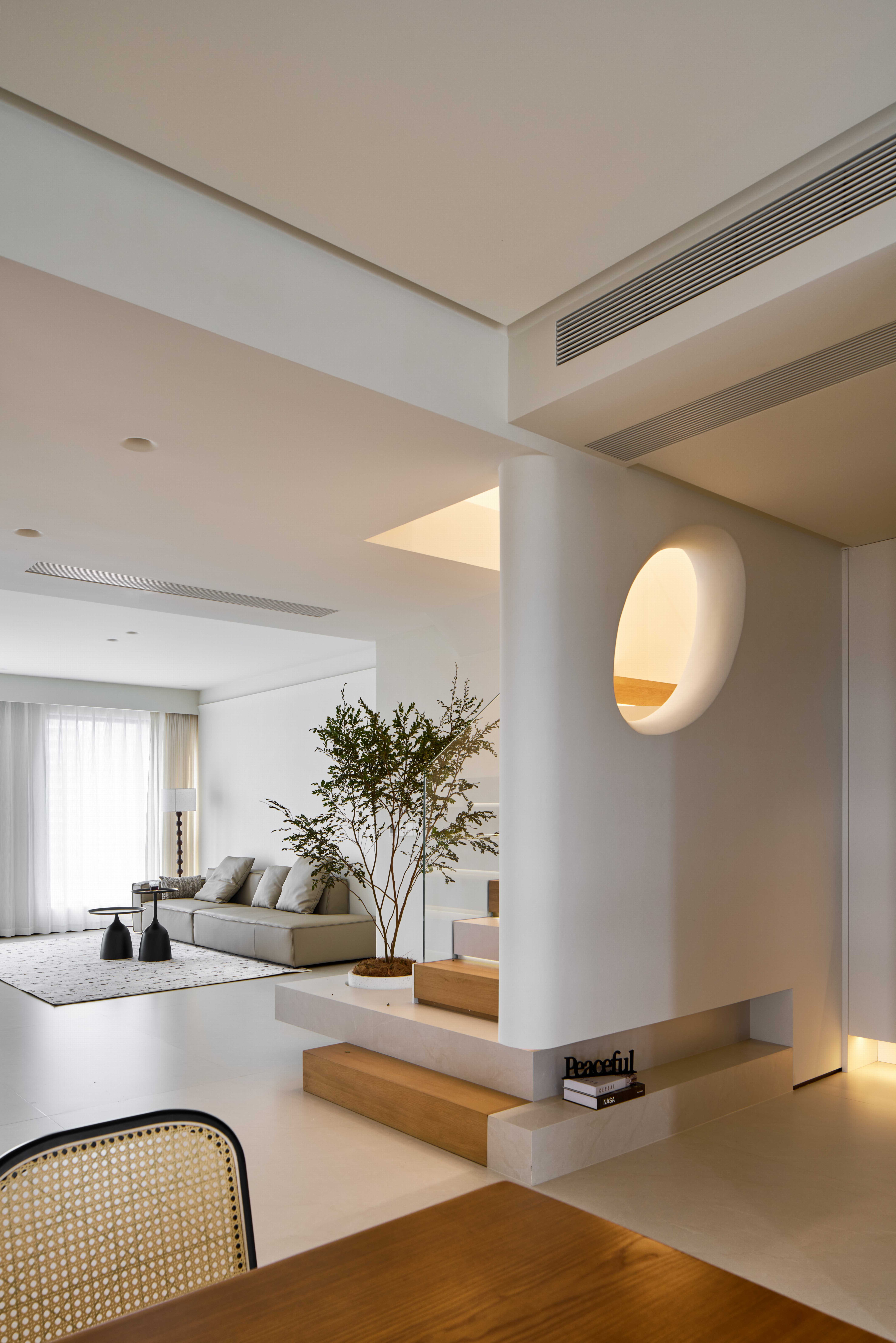 极简中的高级感，用光影与材质碰撞诠释空间美学丨邓德进-4