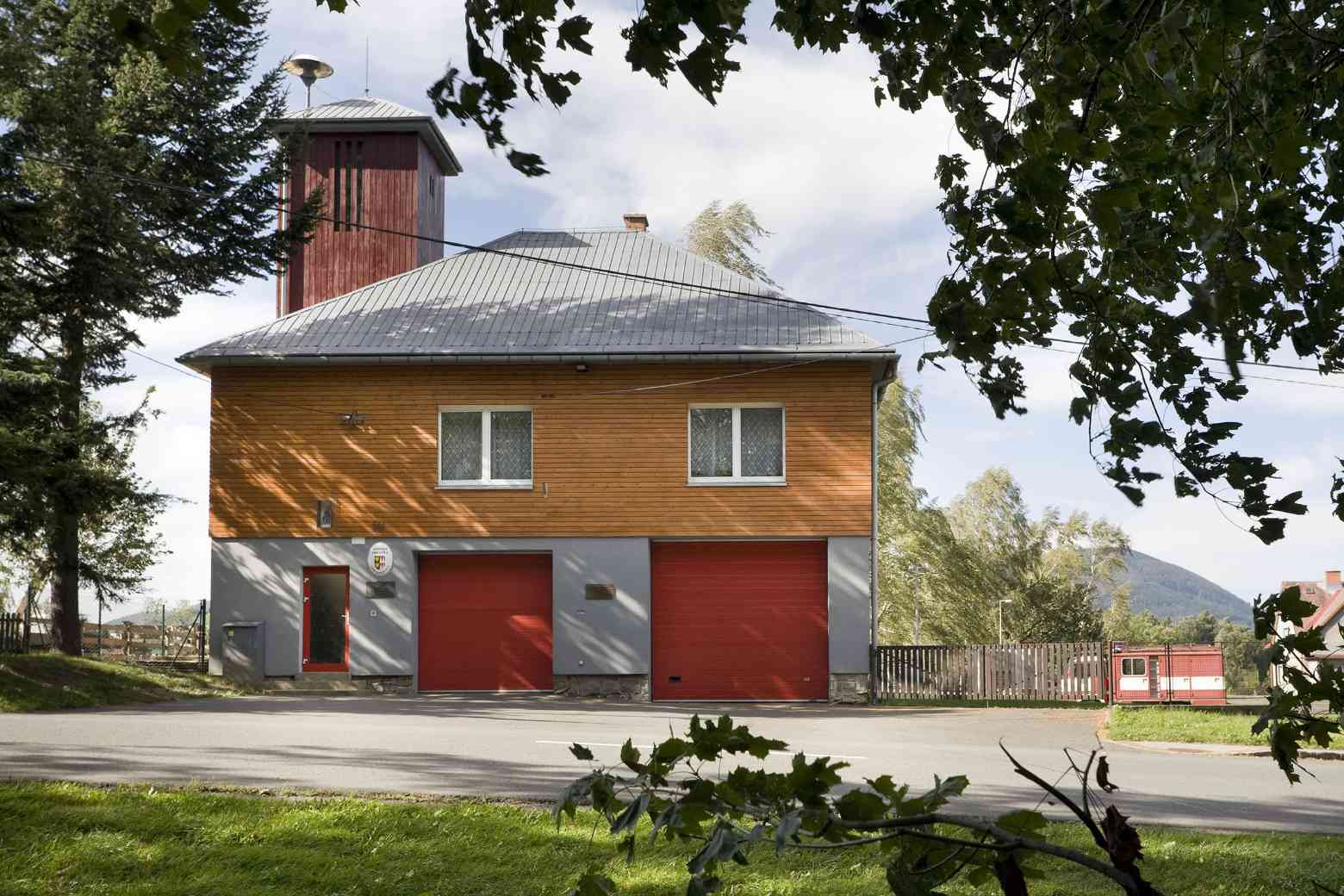 Trojanovice三座公共建筑外立面设计项目丨Kamil Mrva,合作人Lenka Burešová等-16