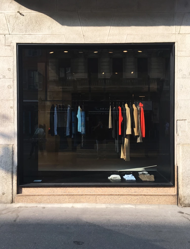 米兰 Grifoni 店铺-7