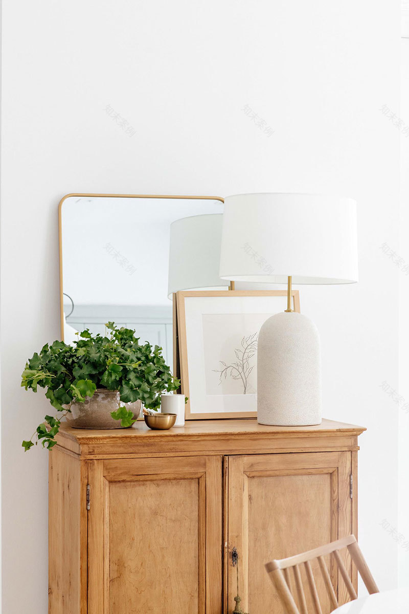 佛罗里达州带有殖民风格点缀的雪白家园-14