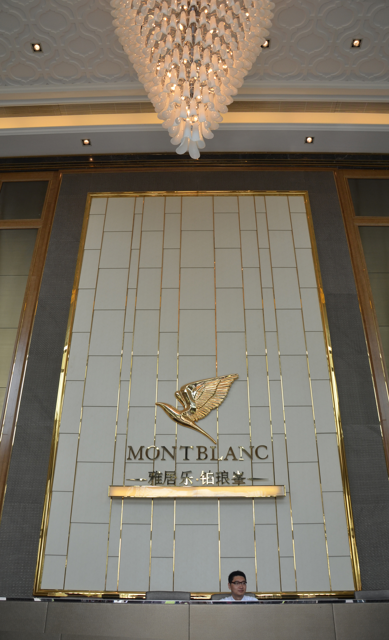 梁志天  西安雅居乐国际售楼部完工图片-9