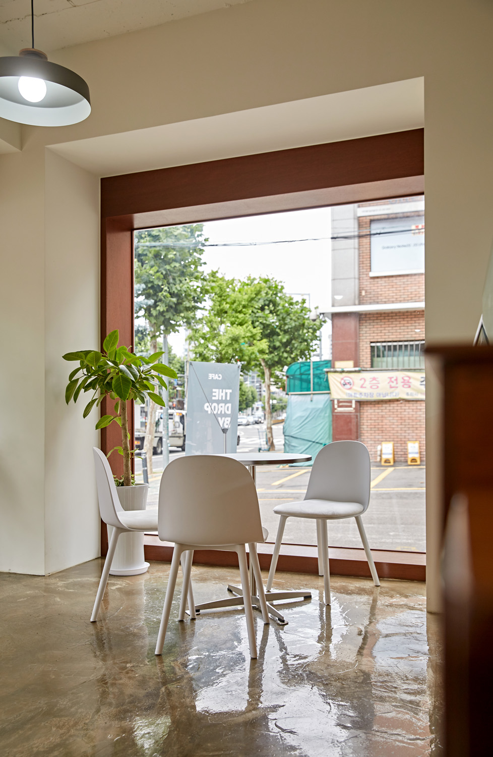 舒适氛围的 17 平米咖啡厅设计-13