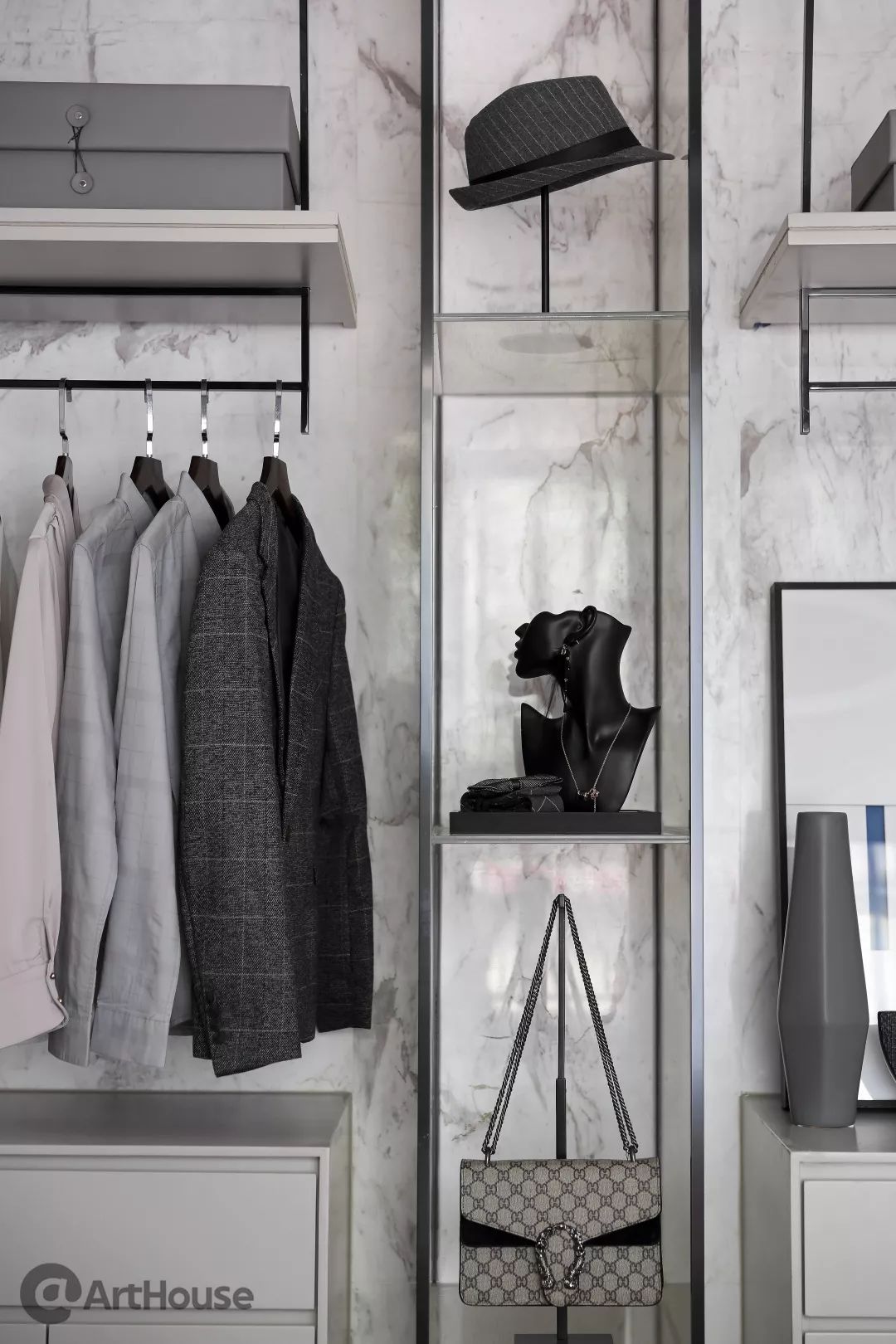 几何与色彩的完美融合,打造现代都市精神家园-12