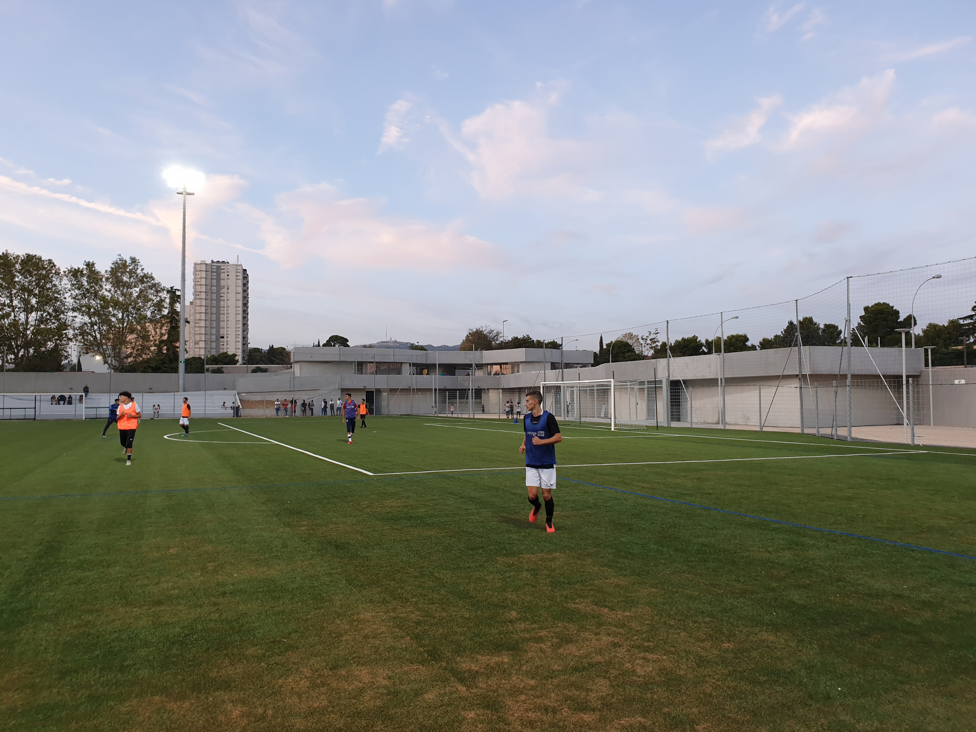 Malpasse Stadium / Guillaume Pepin architect + Fabrice Giraud architect-26