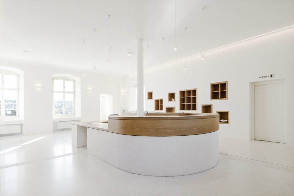 德国 Arnsberg 博物馆 | 阶梯式体量与城市媒介的巧妙融合-32