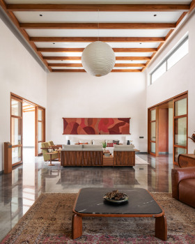 一座源于四种土壤的房子丨印度丨Hiren Patel Architects + Design