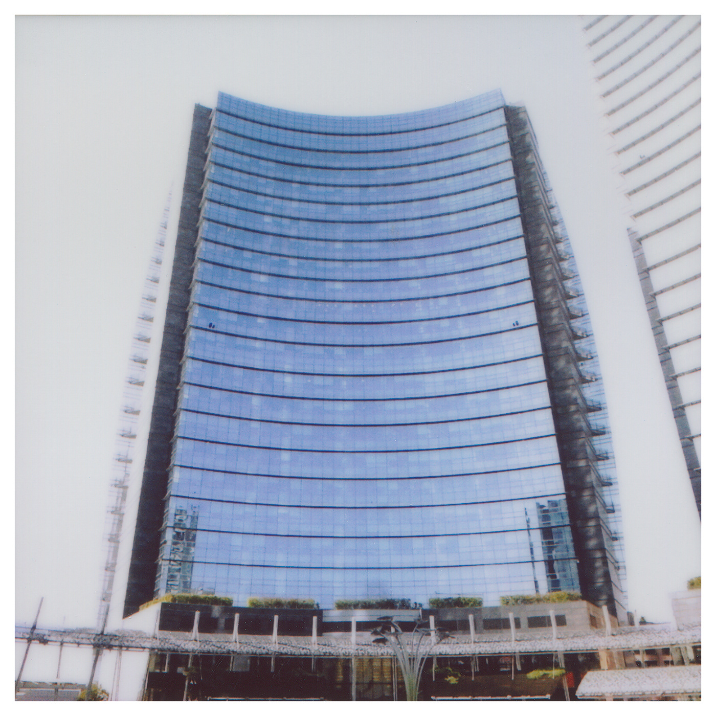 LA CITTÀ CHE SALE-0