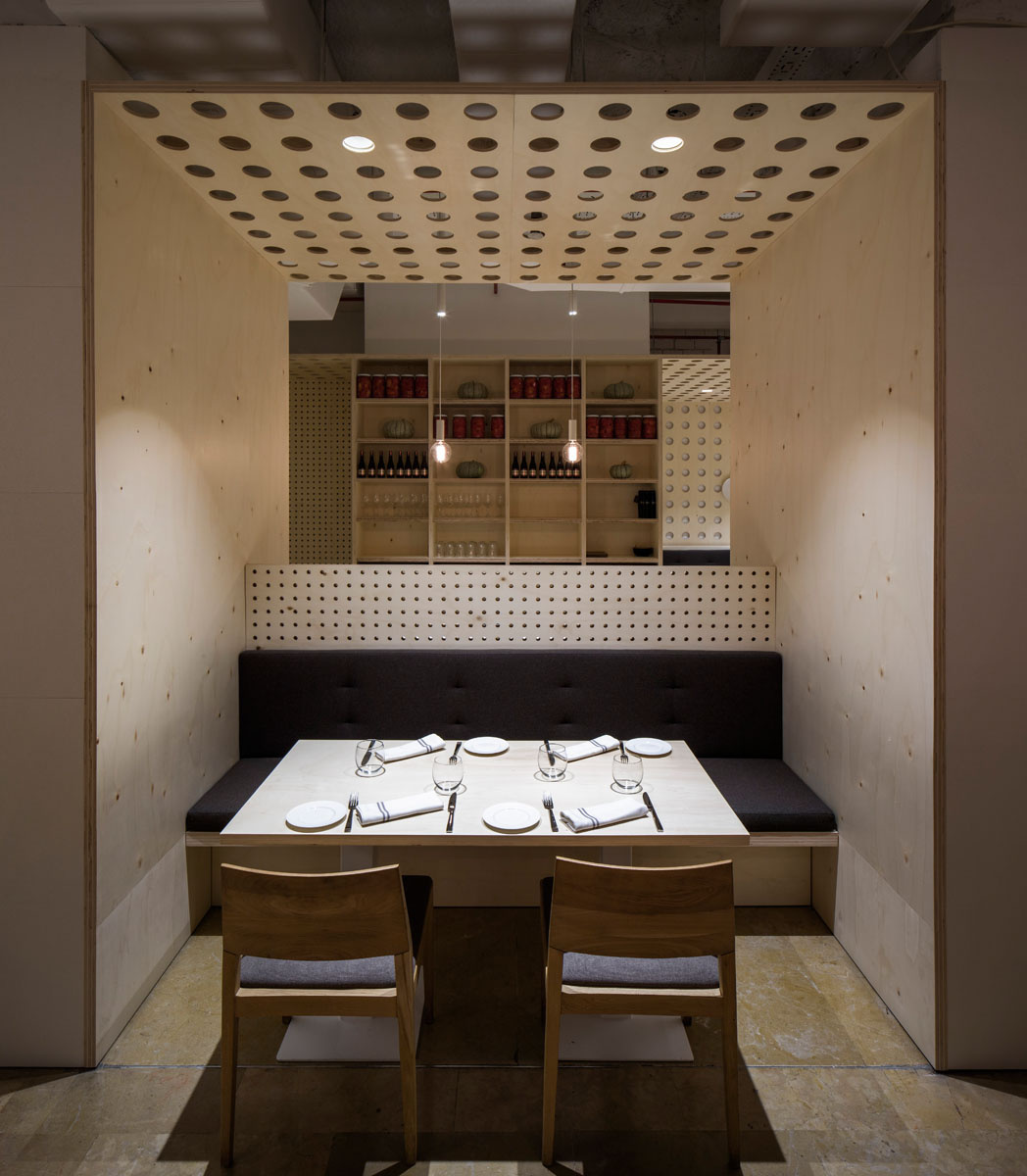 09 18 RESTAURANTE HABITUAL-41