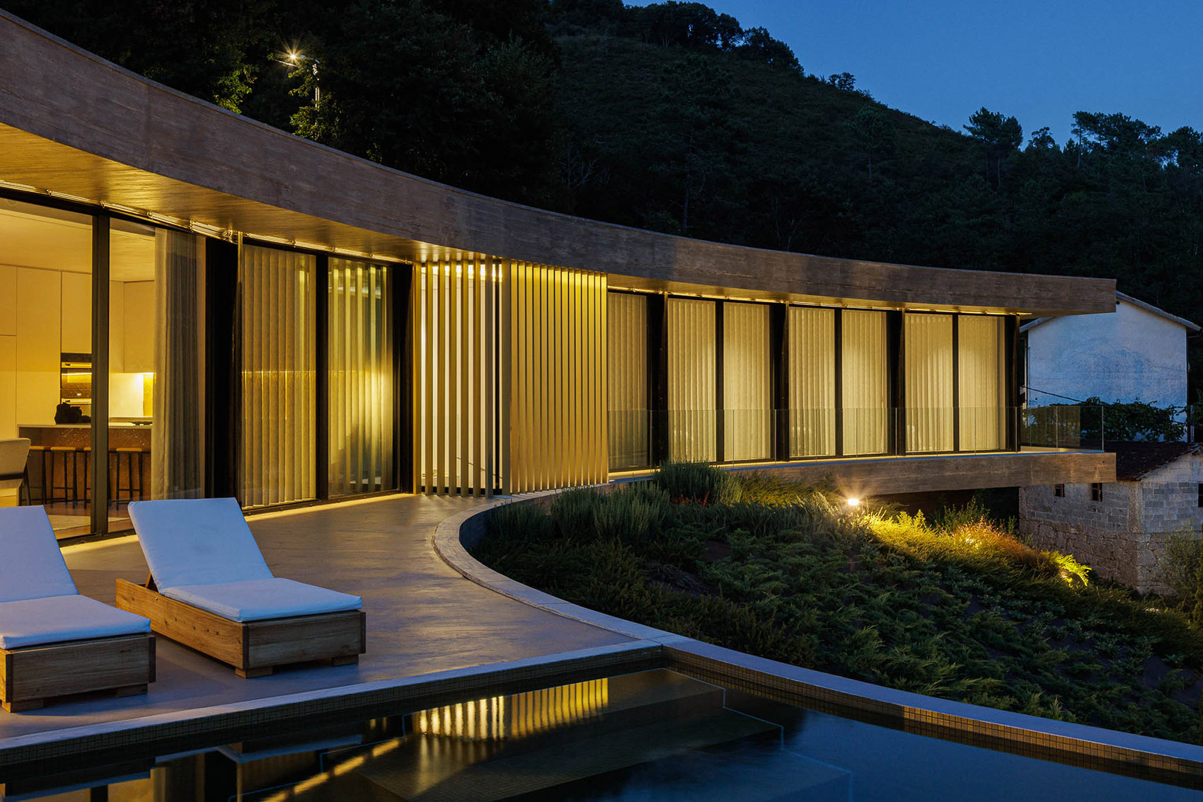 BOURO 住宅丨葡萄牙丨MUTANT ARQUITECTURA & DESIGN-171