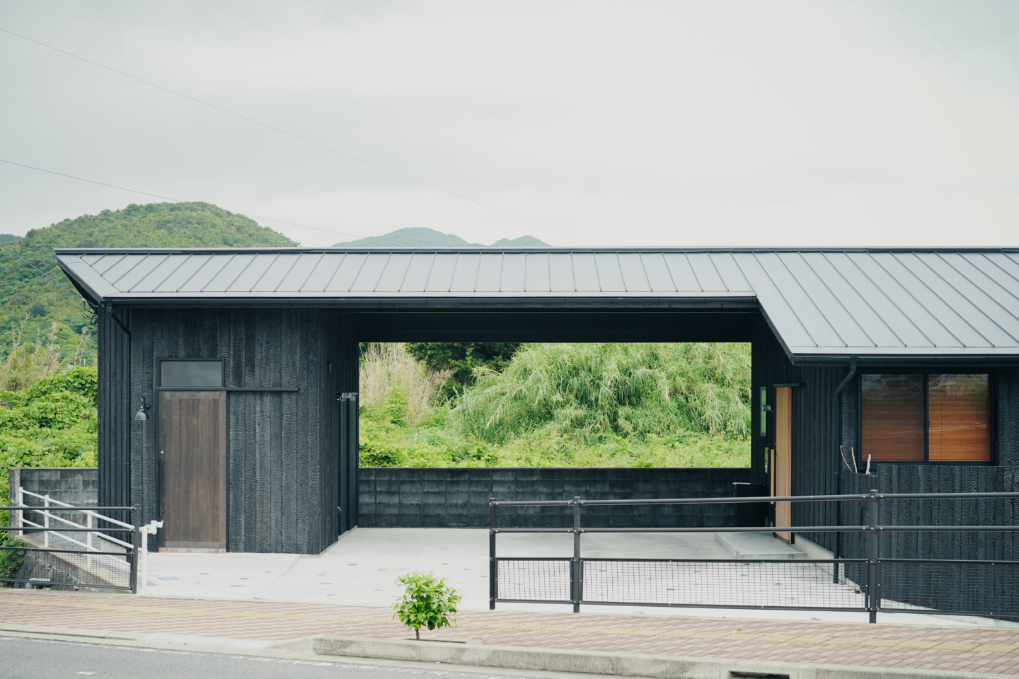 五島福江島　焼杉の家-8