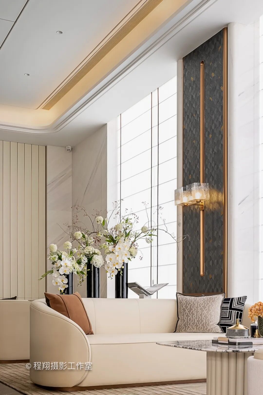 只此青绿，不负春光｜滨江·上品售楼处实景拍摄案例分享-4