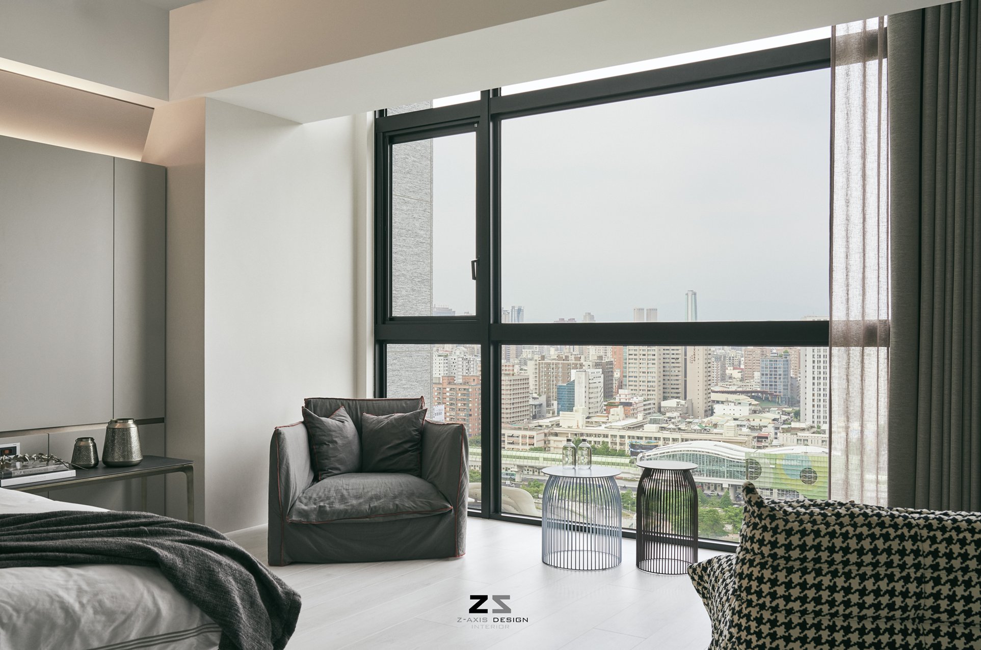 台中 L 宅 | 灰色调 Z 轴空间设计，双向沙发打造趣味动线-29