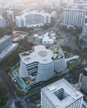 厦门欣贺设计研发中心丨中国福建丨MAD 建筑事务所