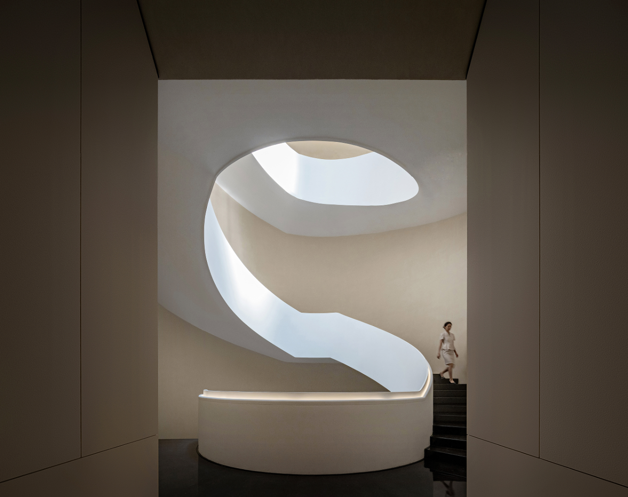 清远正寰皓玥台·生活艺术馆丨中国清远丨李益中设计-24