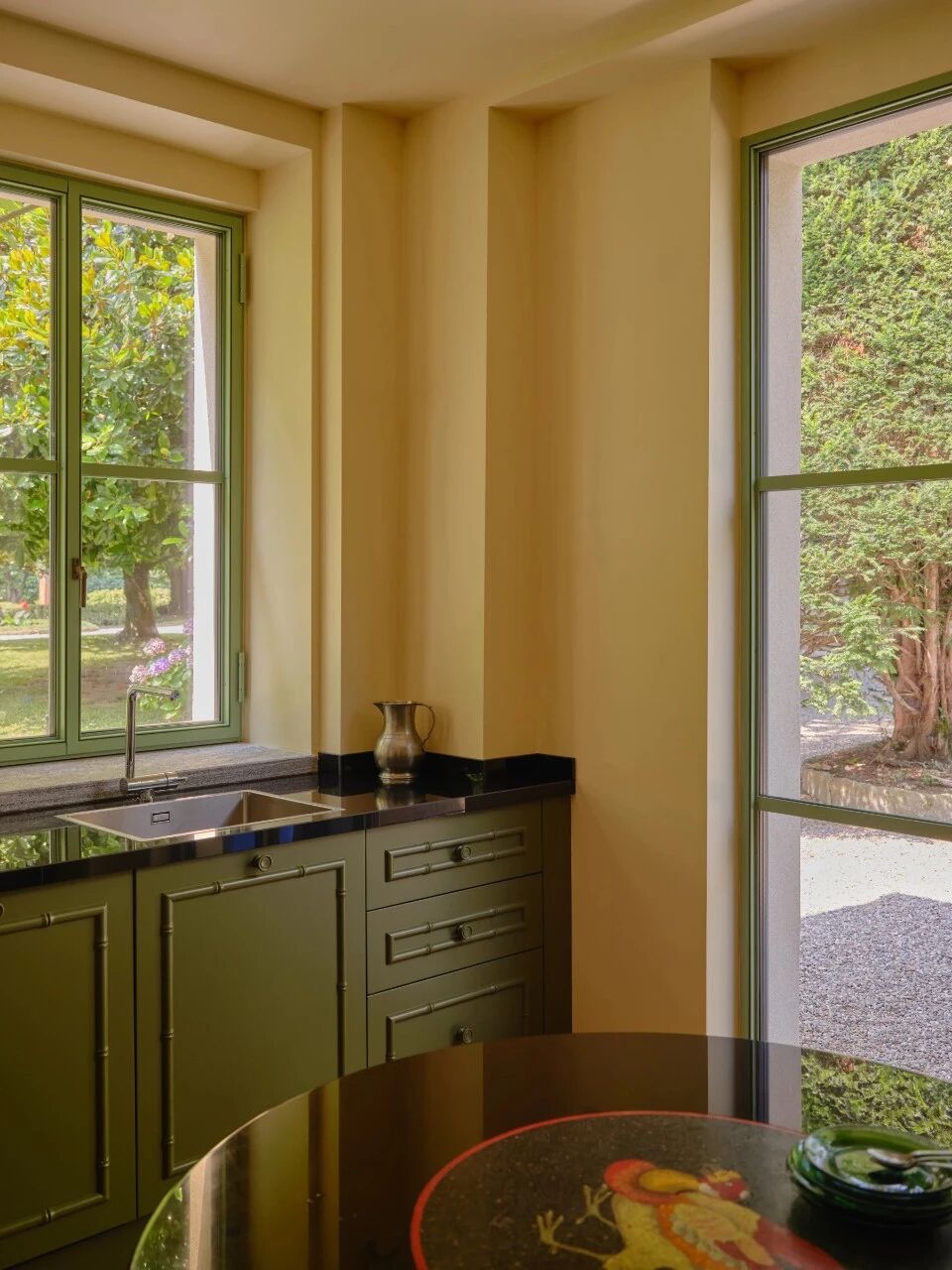 Galli Cavalcabò 设计丨湖畔奢居·意大利贵族别墅-11