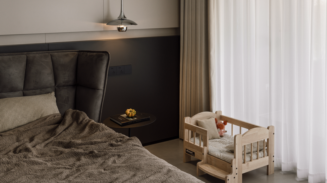 收集、动漫、电竞，这对情侣在极简世界里填充出灵动日常-30